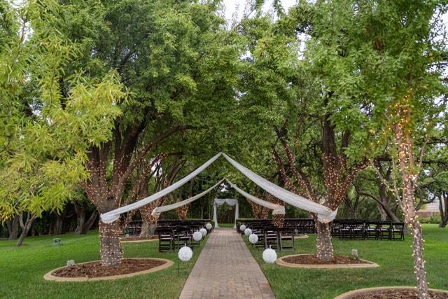 The Wedding Website of James Griffieth and Mia Matsubara