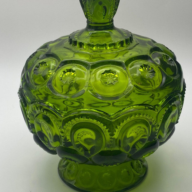 L. E. Smith Moon N Star Lidded Candy Jar Green