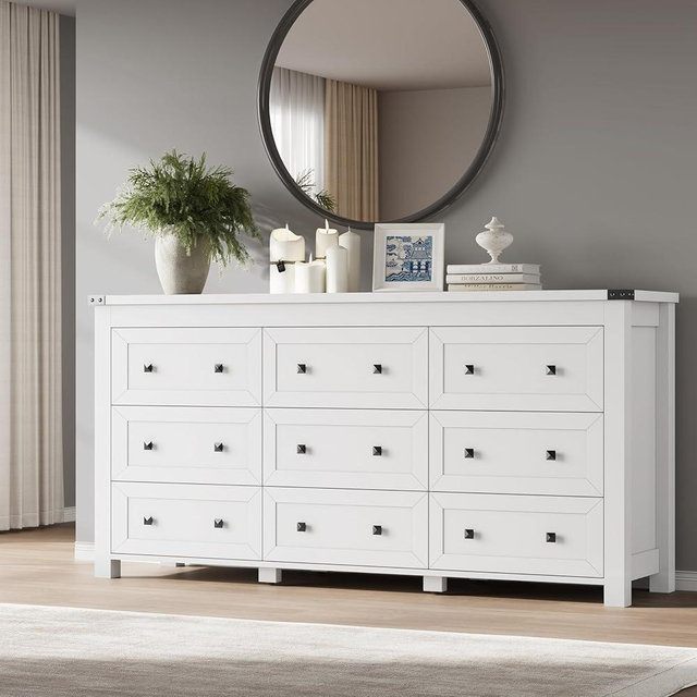 BORNOON 9-Drawer Dresser, Modern Wooden Storage Chest of Drawers, Dresser TV Stand, Wood Drawer Organizer with Metal Handles for Bedroom, Living Room, Hallway