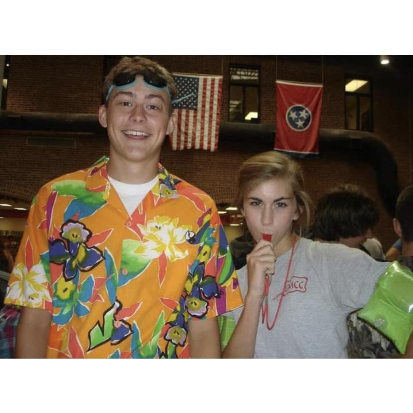 Beach day during senior year spirit week. Stian borrowed this shirt from my dad. Very stylish.