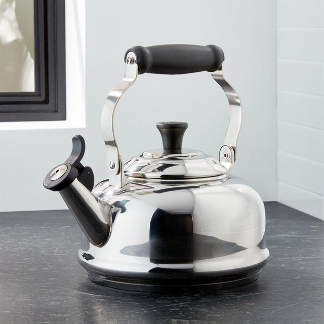 Le Creuset ® Classic Stainless Steel Kettle
