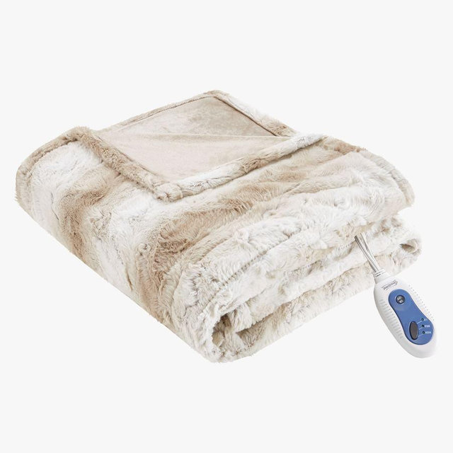 Beautyrest® Heated Oversized Faux Fur Throw, 50 X 70", Sand