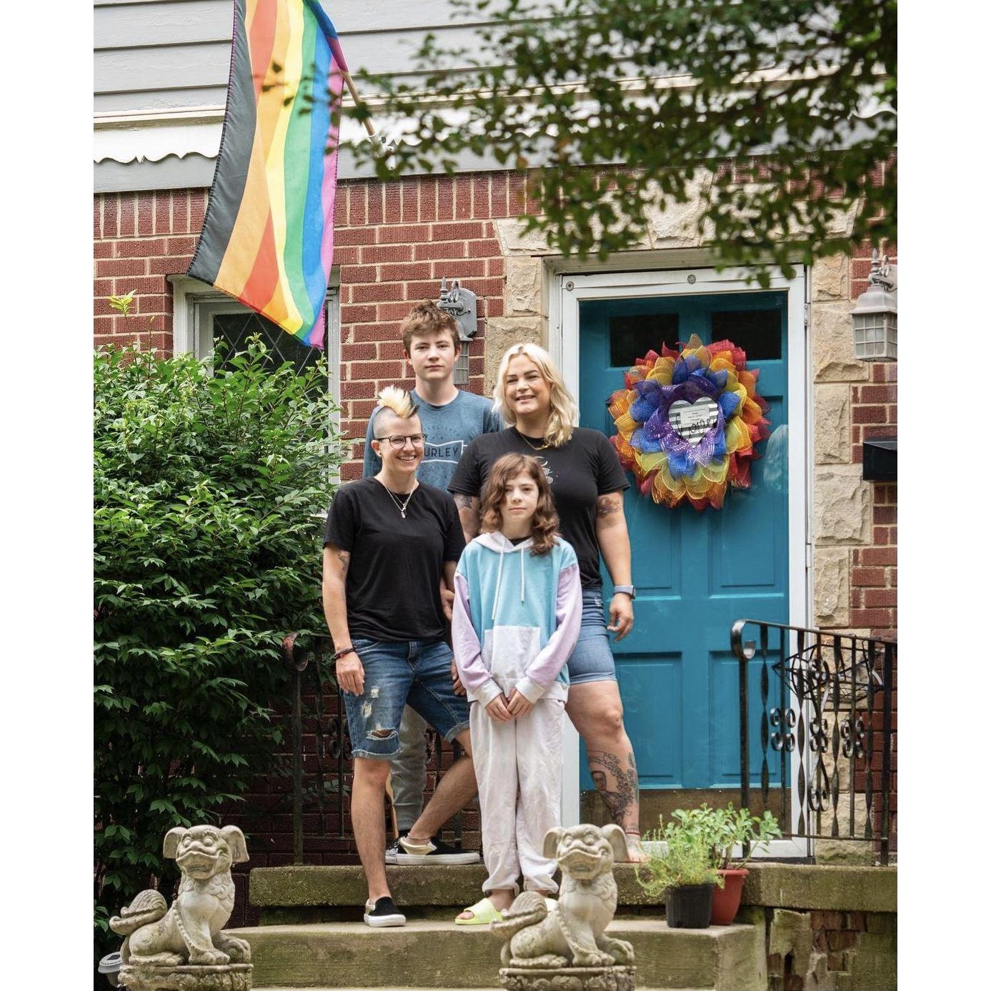 Our Beautiful Akron Family (with 1 Texas transplant)