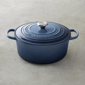 Le Creuset Signature Cast-Iron Round Dutch Oven, 7 1/4 -Qt., Marine Blue