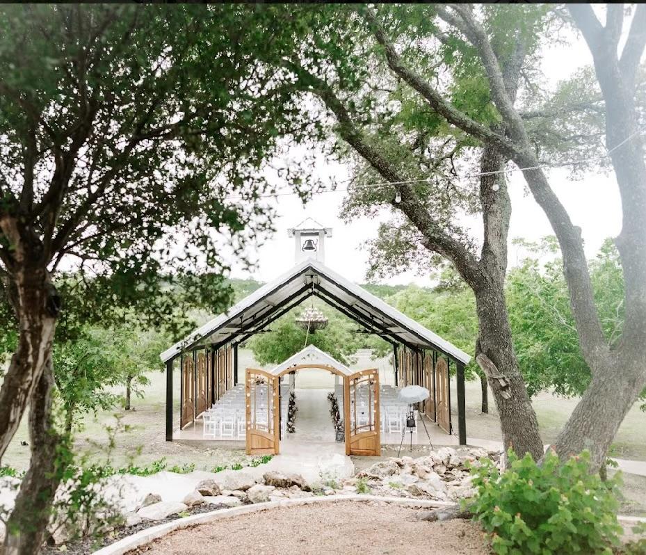 The Wedding Website of John Fliss and Elisa Broche