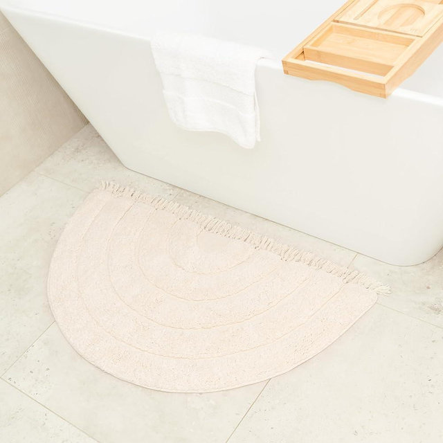 BIEN BEAU Unique Boho Half Moon Bath Rug – Ivory - 100% Cotton Bathroom Rugs - Stylish Non-Slip Bohemian Rug for Bath and Bedroom – Cute Boho Decor 20 x 38 inch