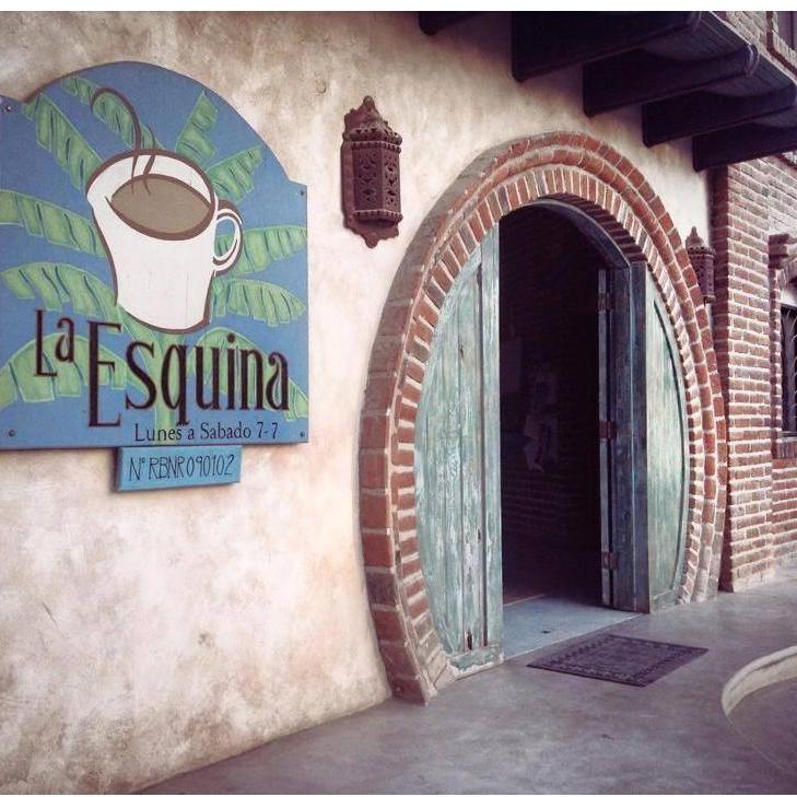 La Esquina
Restaurant/cafe/bar on north side of Todos Santos with healthy food and good coffee.