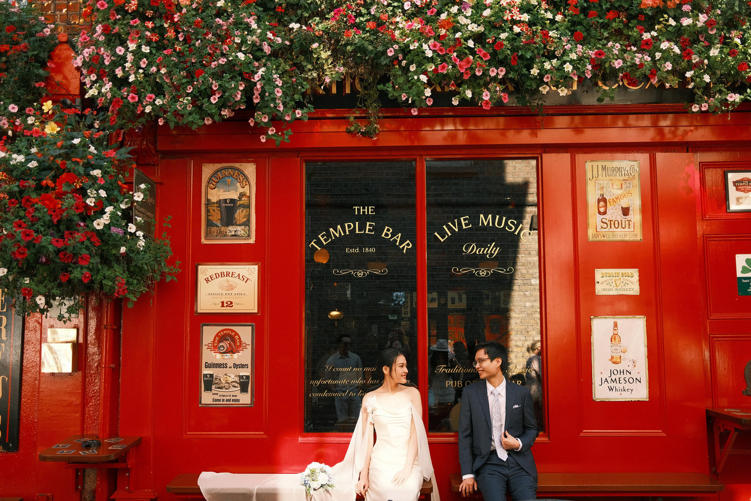 The Wedding Website of Linh Lương and Bình Trần