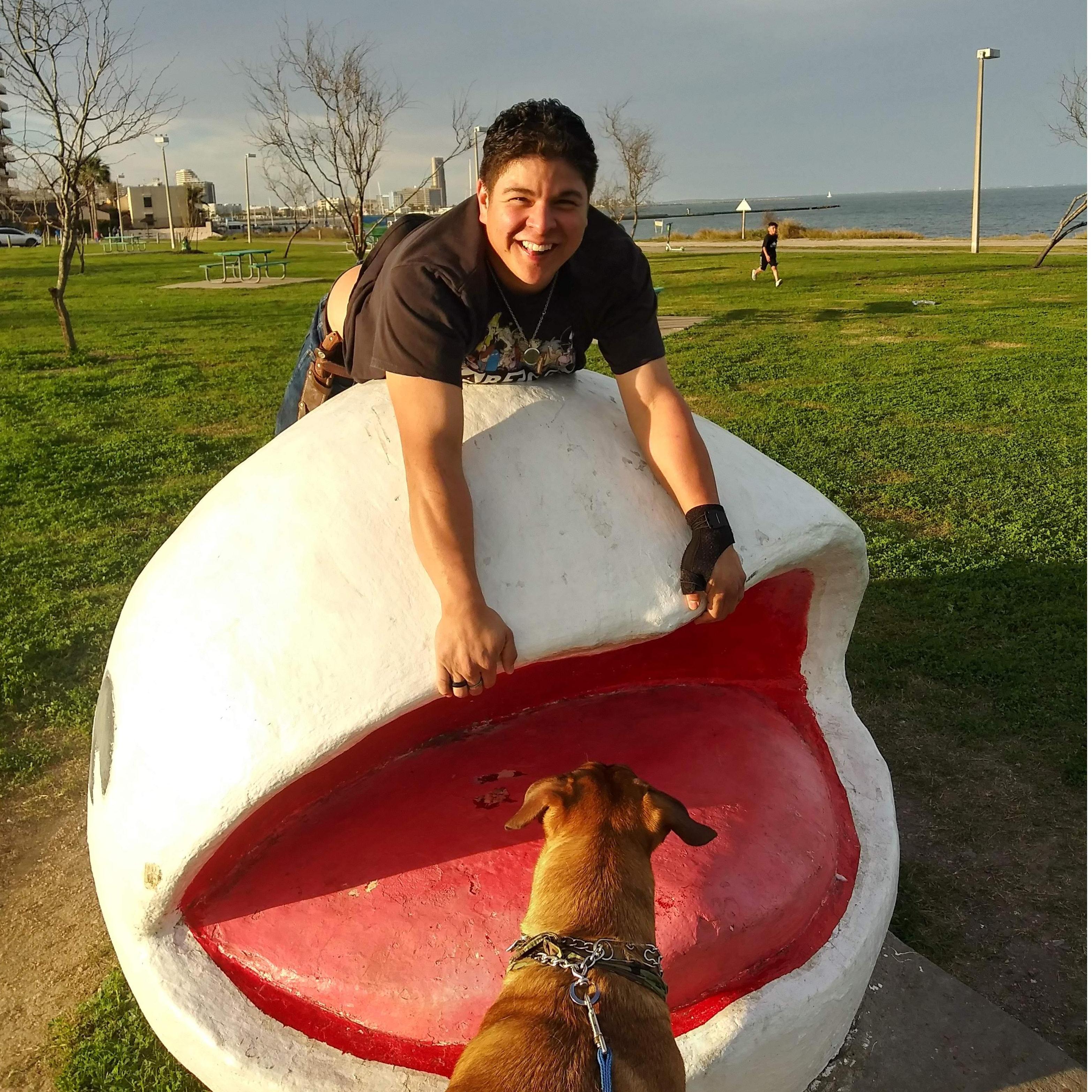 Jubal and Charlie Weirdo at the Whale