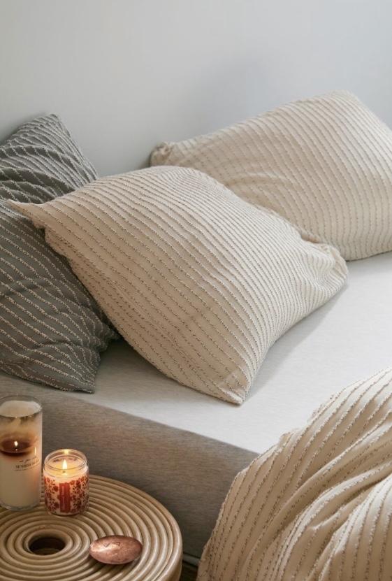 Derby Textured Jersey Pillowcase Set