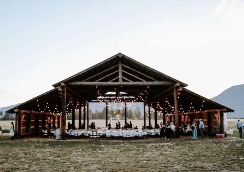 The Wedding Website of Ivy Dirks and Jacob Travers