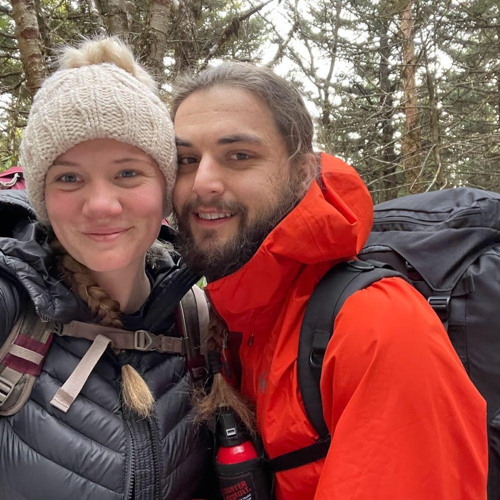 Hiking Mount Roan (December 2023)