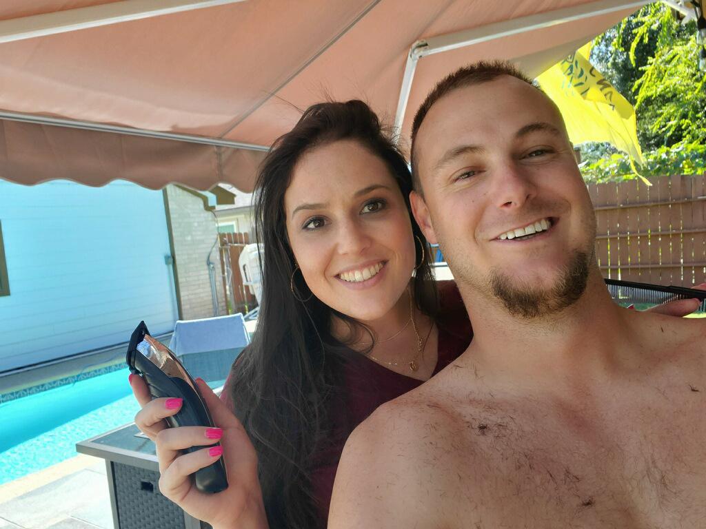 Natalia is Alex's hairdresser since quite some time