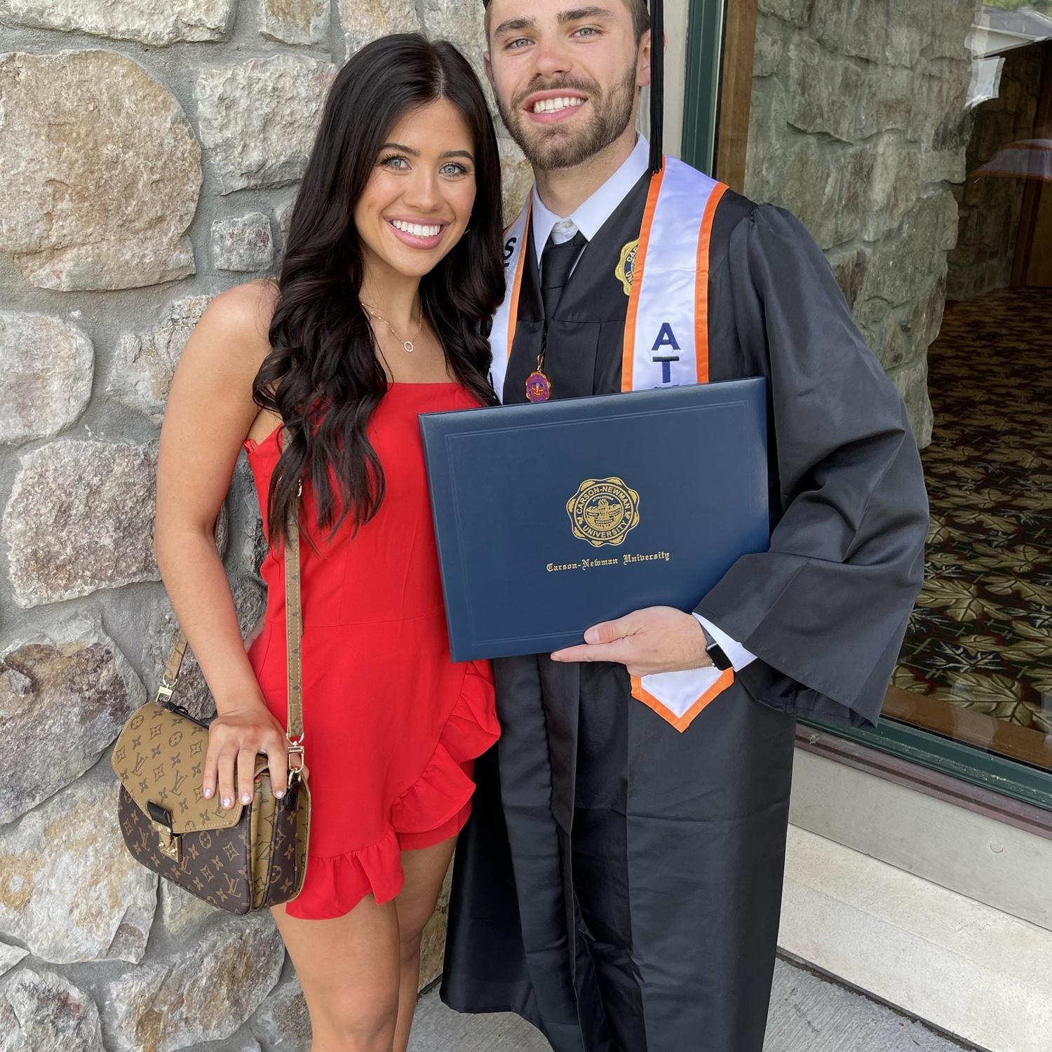 Tyler graduated nursing school!🎓🩺
