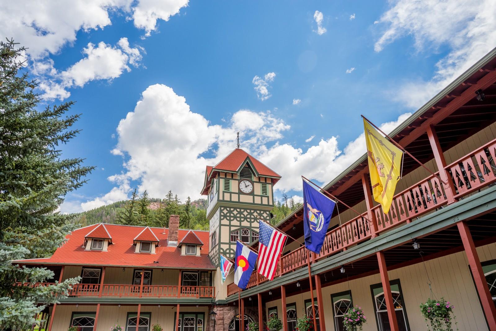 The Wedding Website of Kaila Twomey and Grant Fogle