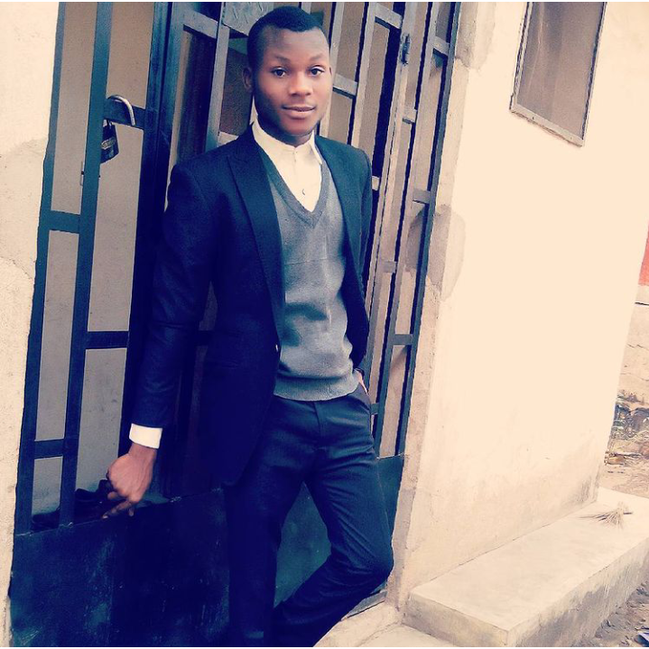 Second year in school. Had a first time visitor, I needed to look good. 😀