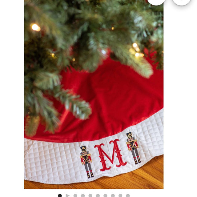 Embroidered Christmas Tree Skirt/Classic Red Velvet Tree Skirt/Personalized Nutcracker Inspired Christmas Tree Skirt /Monogramed Tree Skirt