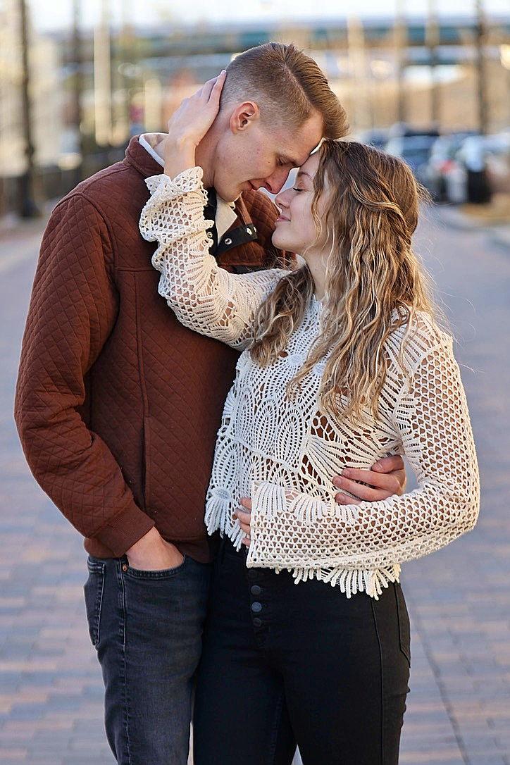 The Wedding Website of Kourtney Howell and Lucas George