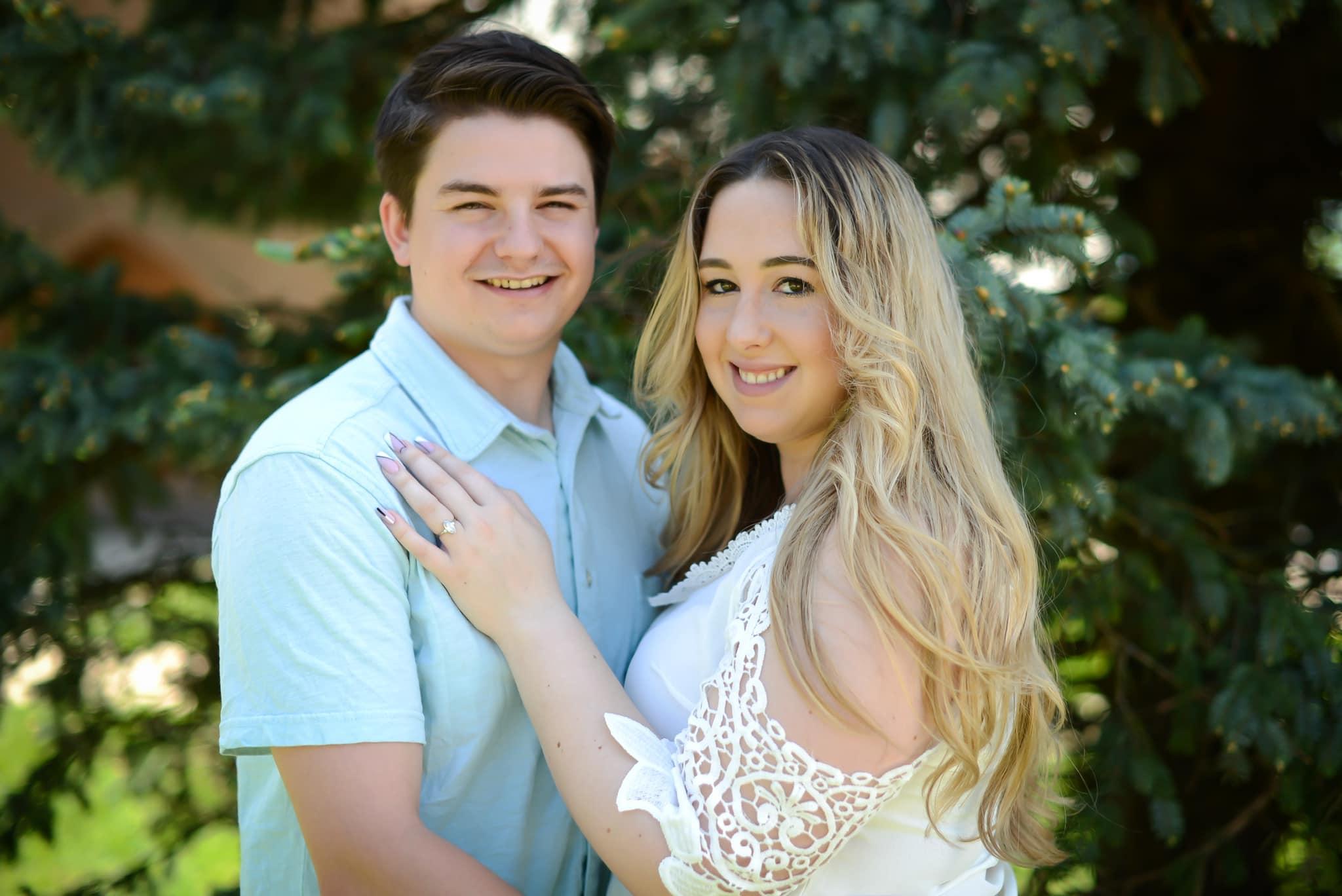 The Wedding Website of Belinda Bell and Bailey Althouse