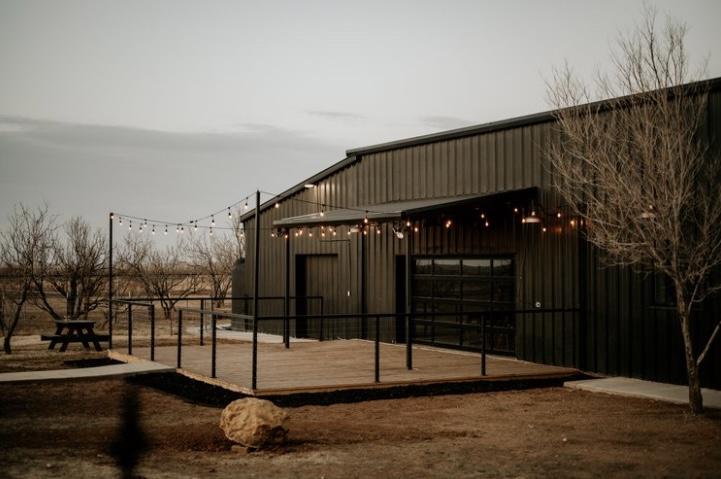 The Wedding Website of Hannah Upshaw and James Saldivar