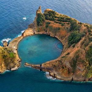Snorkling Inside the Vila Franca Islet