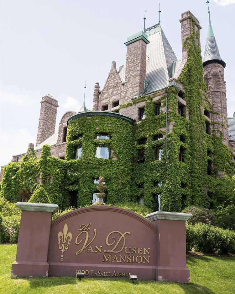 The Wedding Website of David Mattson and Kelsey Hobbs