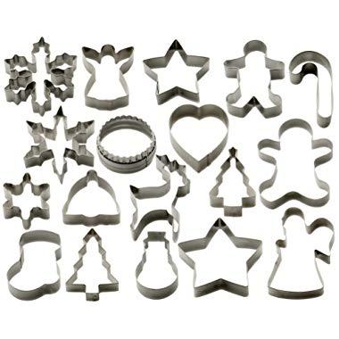 StarPack Christmas Cookie Cutters Set (18 Piece) - Favorite Holiday Shapes including Gingerbread Man, Star and Snowflake Cutter Shapes