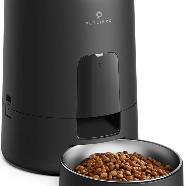 Petlibro Air Automatic Cat Feeder with Battery Powered Dog & Cat Food Dispenser