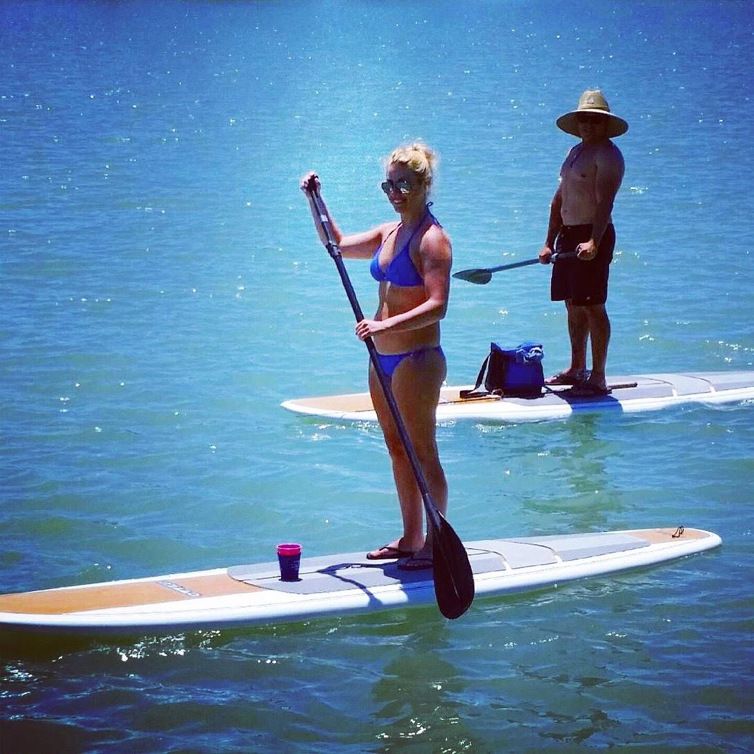 Paddleboarding in Sanibel! So many things going on... I got beached and Dean turned into an underwater bartender lol