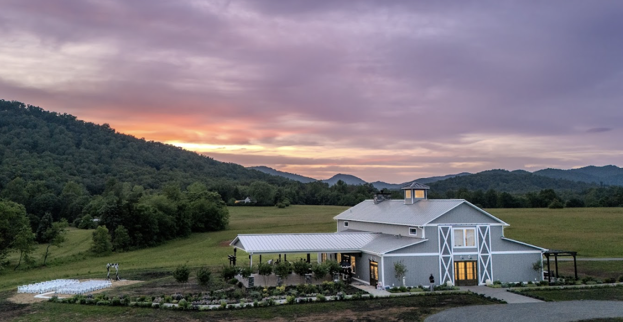 The Wedding Website of Sydney Baldwin and Eric Mathews