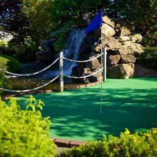 Mini Golfing