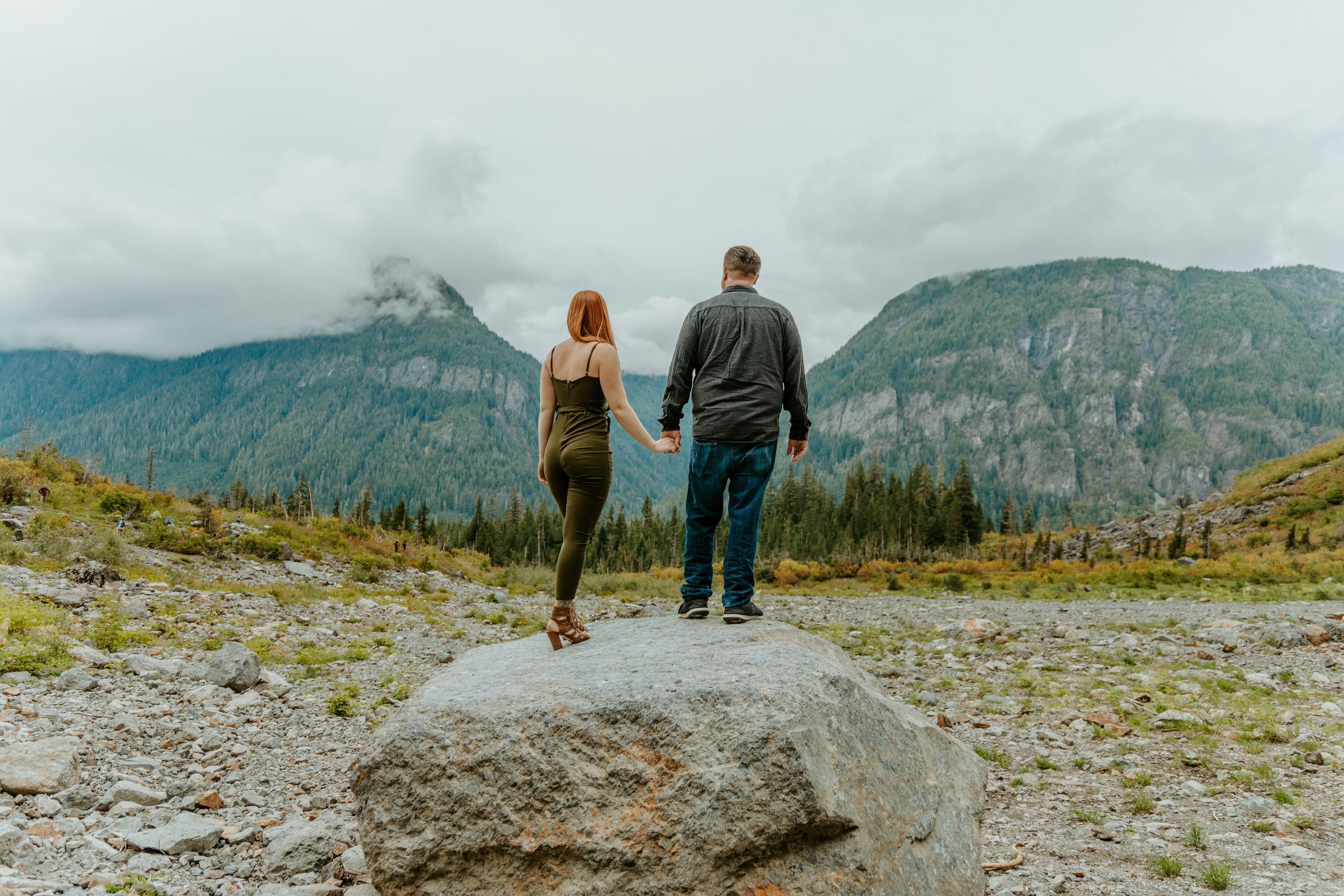 The Wedding Website of Aaron May and Samantha Wallace