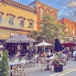 Browndog Barlor & Restaurant