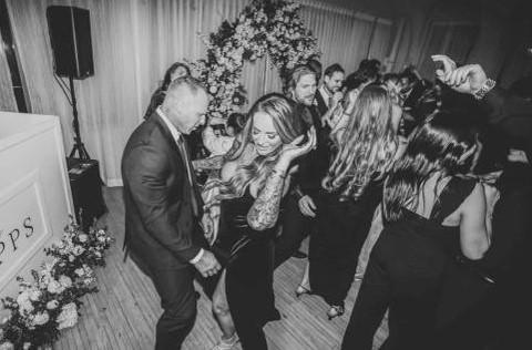 The Wedding Website of Jennifer Miller and Tyson Micek