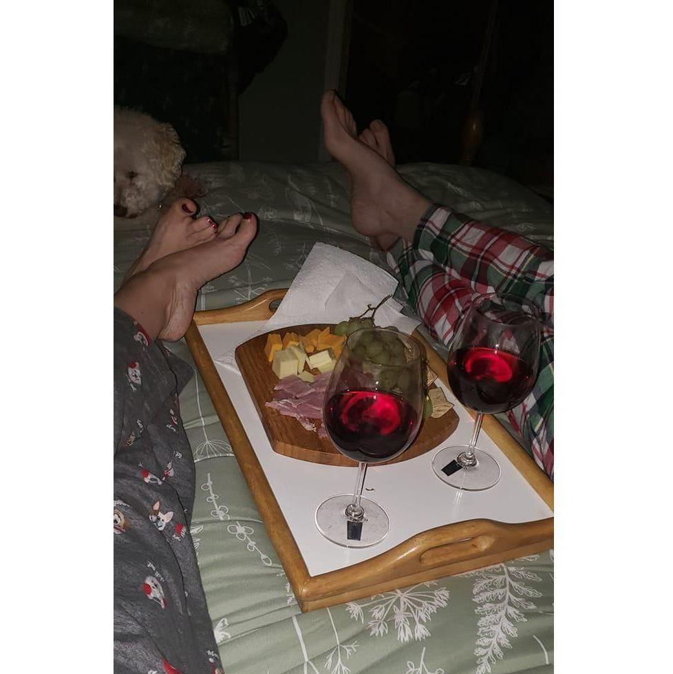 Picnic in bed and the NFC playoffs