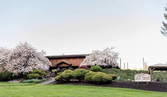 The Wedding Website of Clarissa Sanders and Beau Grover