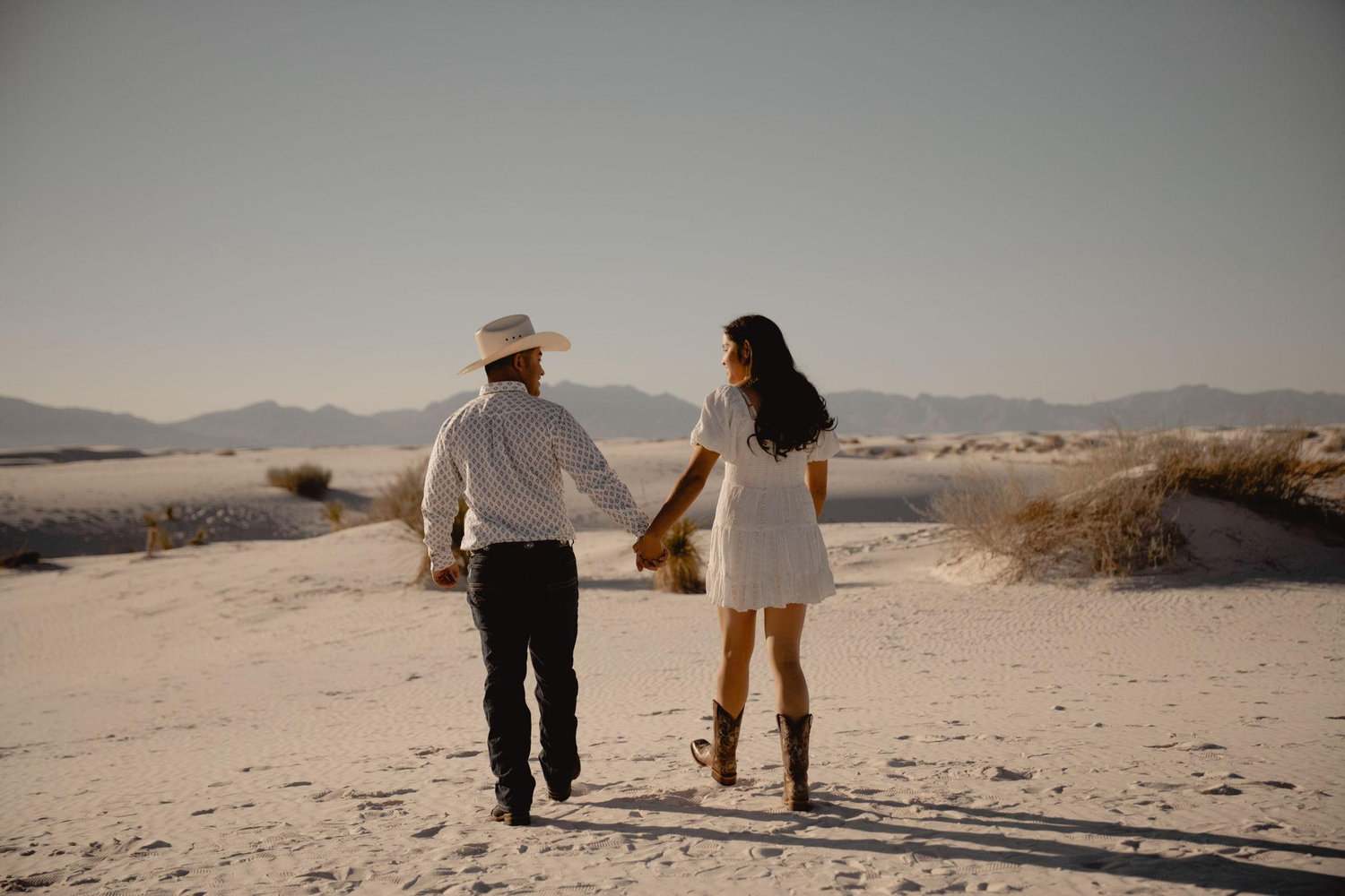 The Wedding Website of Sandra Rios Alba and Fabian Barron
