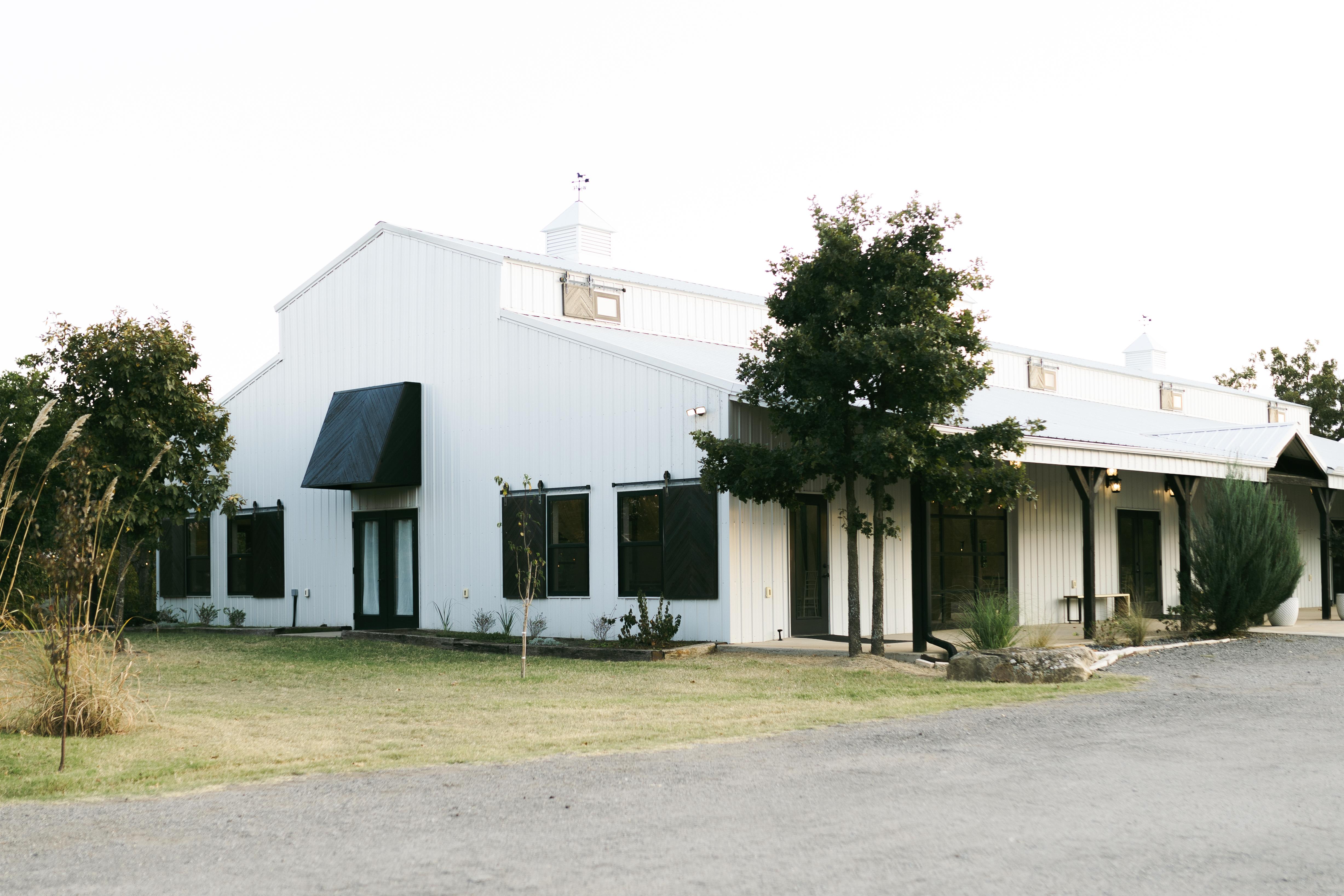 The Wedding Website of Victoria Greer and Wesley Klehm