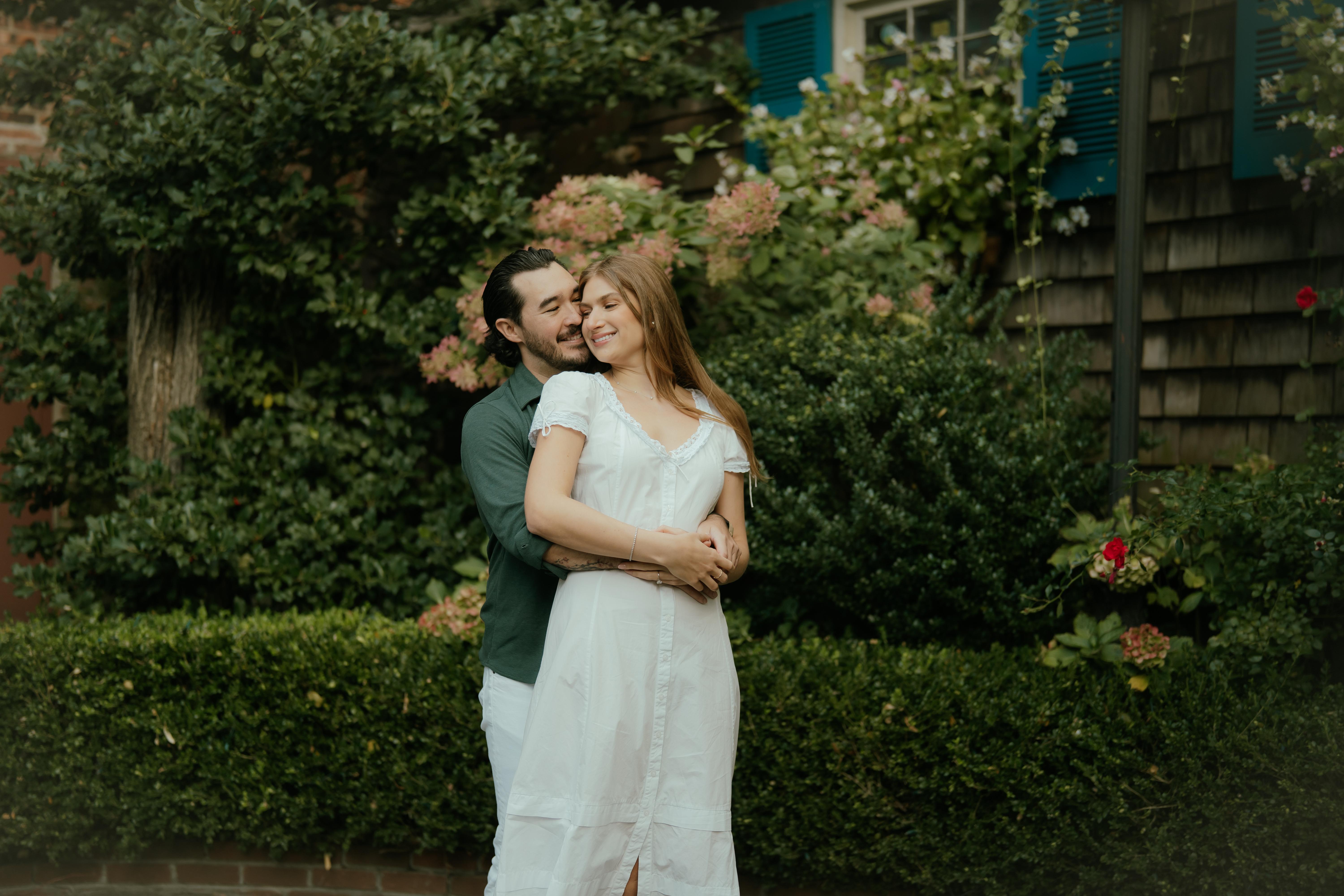 The Wedding Website of Amanda McLeod and Andrew Neelon