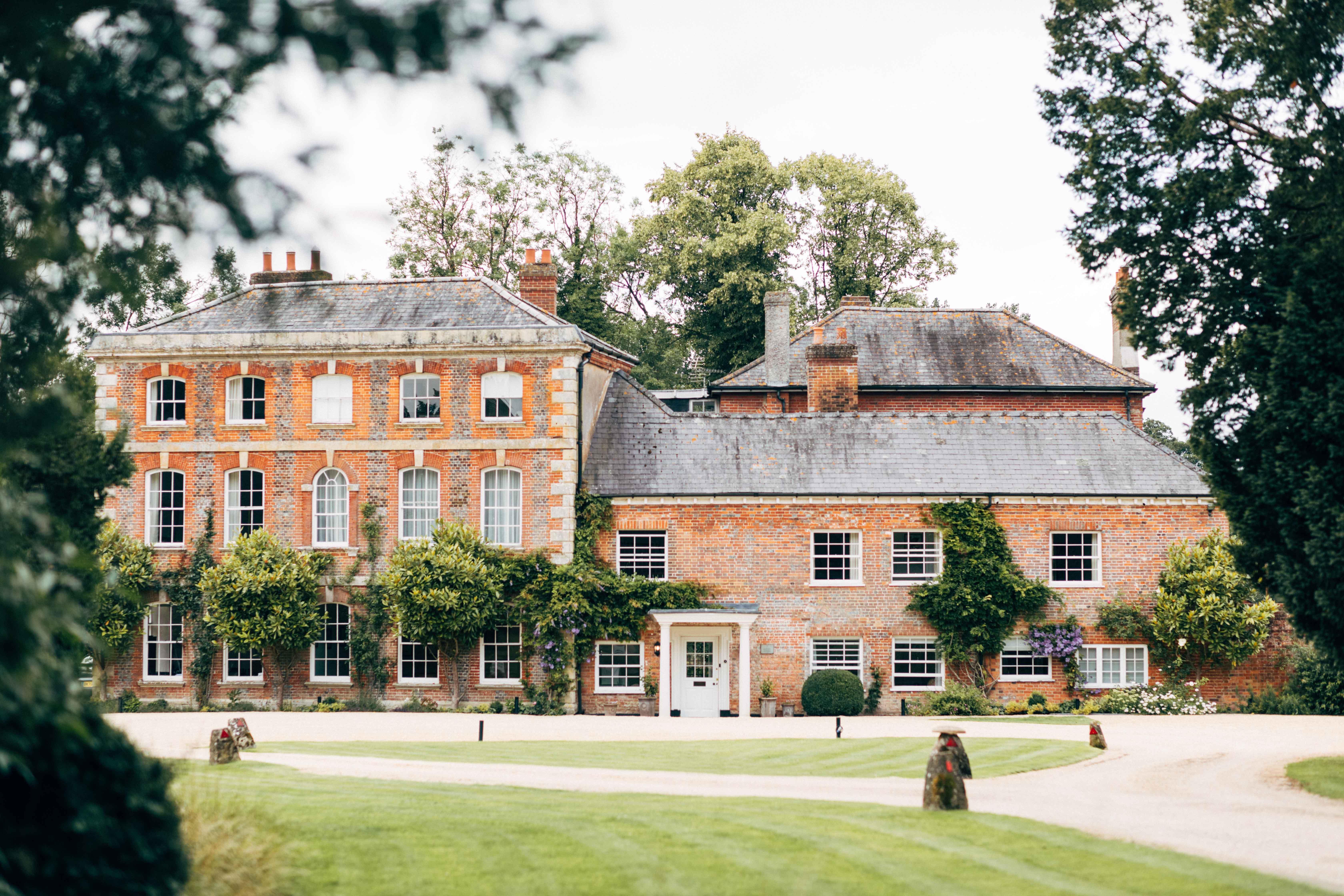 The Wedding Website of Emily Hollingdale and Samuel Griggs