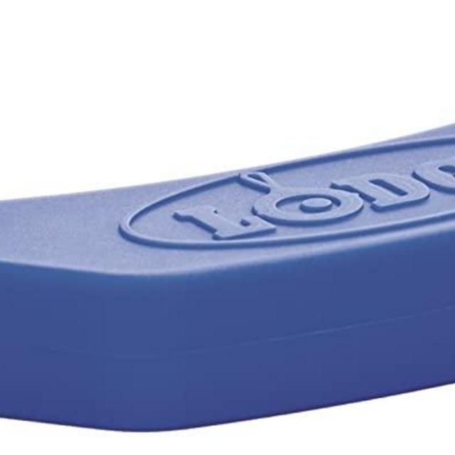 Lodge Silicone Assist Hot Handle Holder, 5.5" x 2", Blue