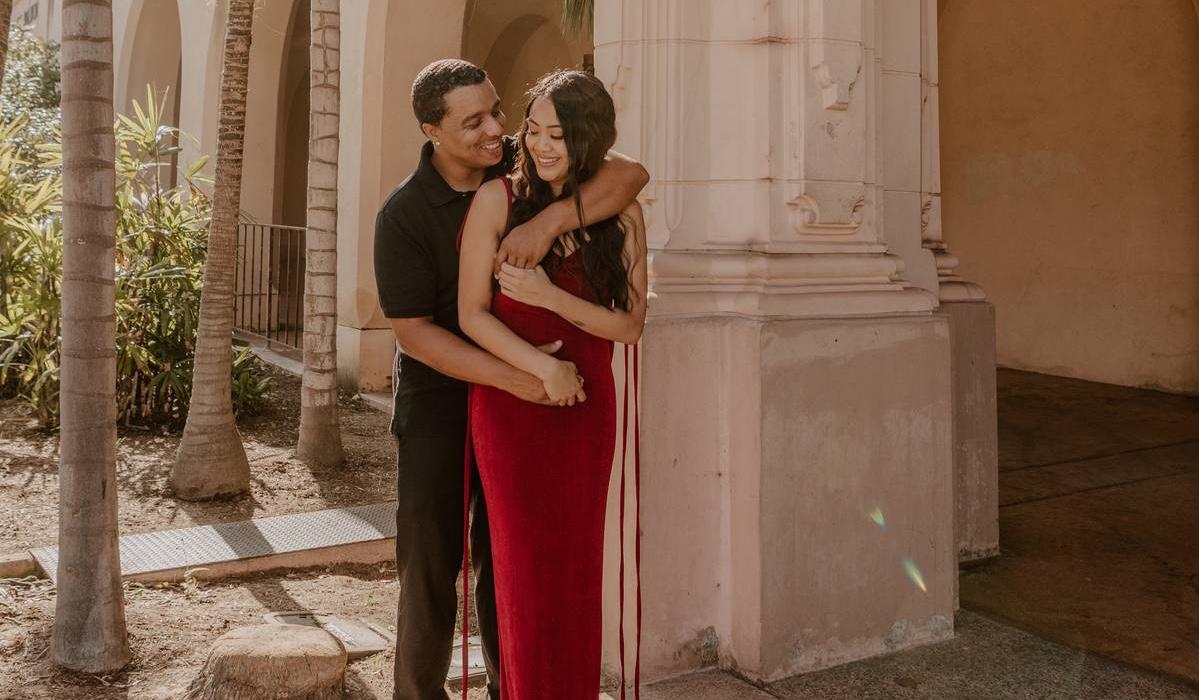The Wedding Website of Amanda Peralta and Cody Deavers