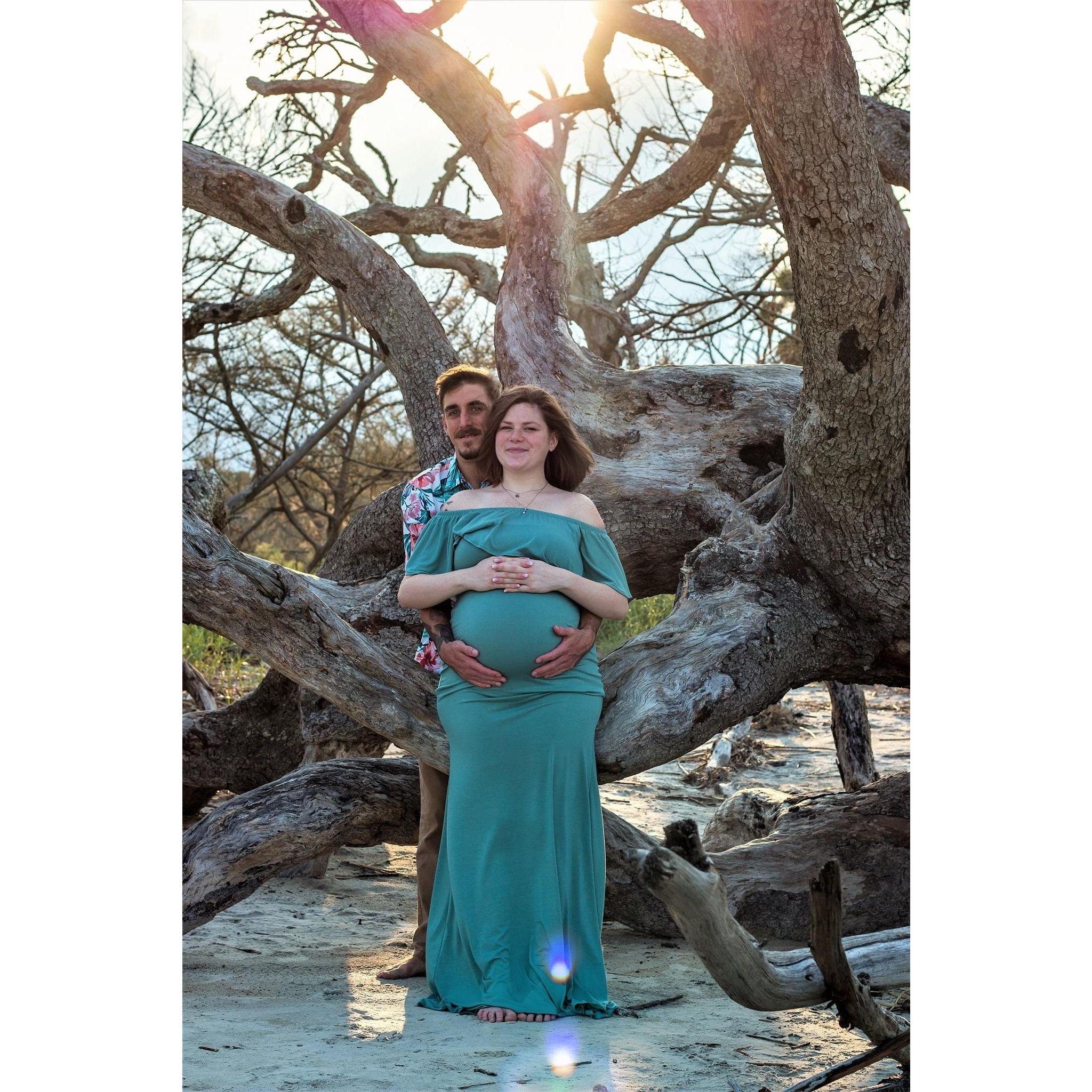 Maternity photoshoot of Kastiel