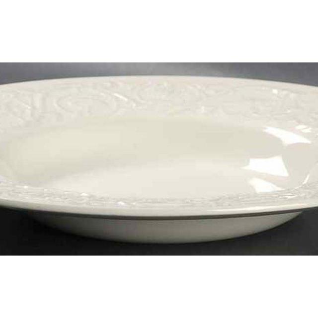 Wedgwood (Patrician) Large Rim Soup Bowl