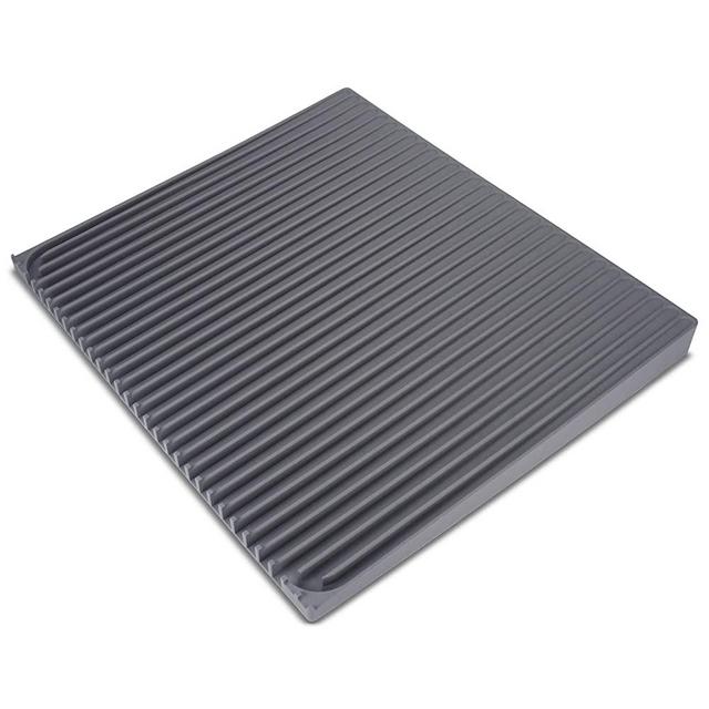 NIUHOM Silicone Drying Mat - Self-Draining Kitchen Counter Mat for drying Dishes, Cups, Vegetables and Fruits - Wedge Shaped (Dark Gray)