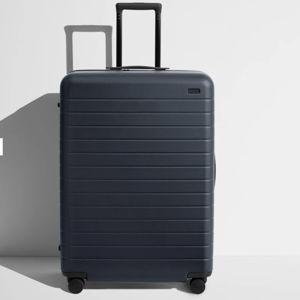Away Large Suitcase - Navy