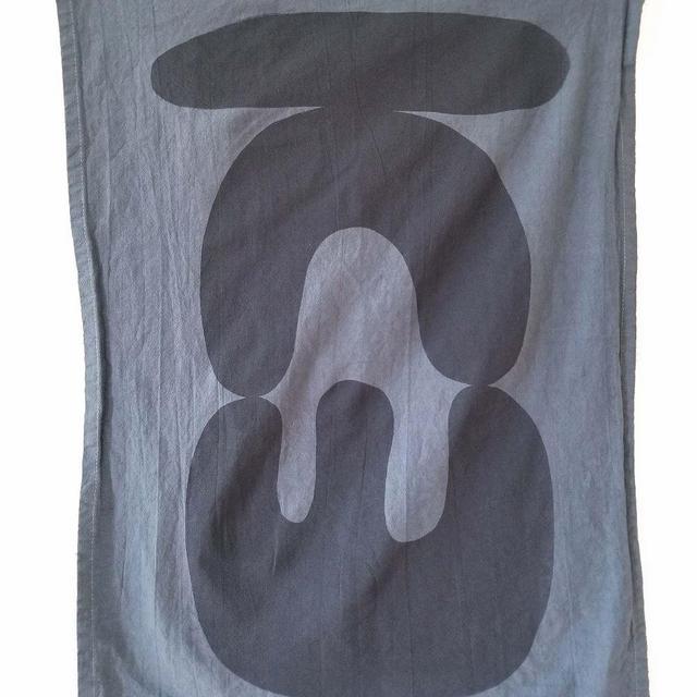 Claudia Pearson Ebb & Flow Tea Towel, Stack