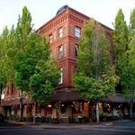 McMenamins Pub at Hotel Oregon