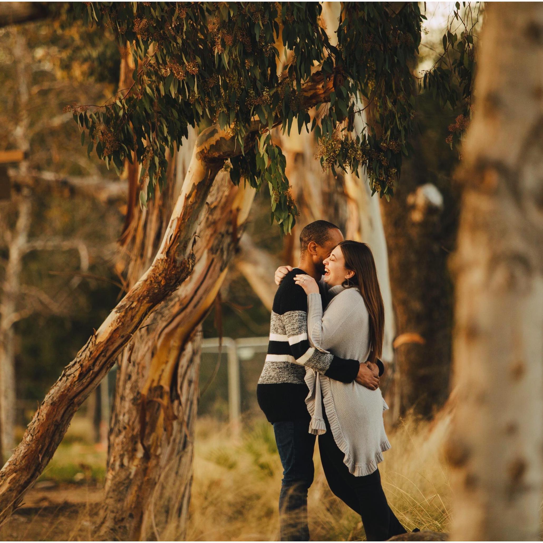 ENGAGEMENT PHOTOS - ROBBIE SNYDER PHOTOGRAPHY