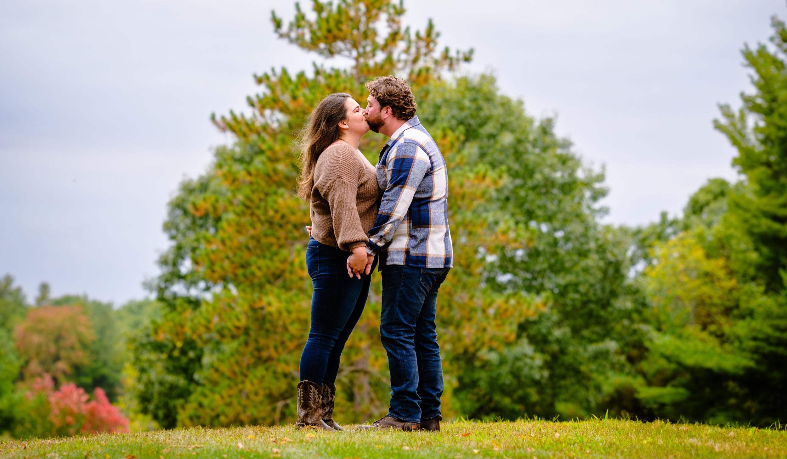 The Wedding Website of Megan Gravel and Jay Boyns